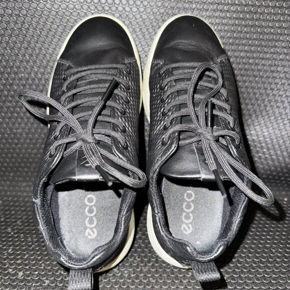 ECCO Street 720 Vented Gore-Tex Waterproof Athletic Sneaker Women’s Size 5-5.5 - Picture 6 of 8